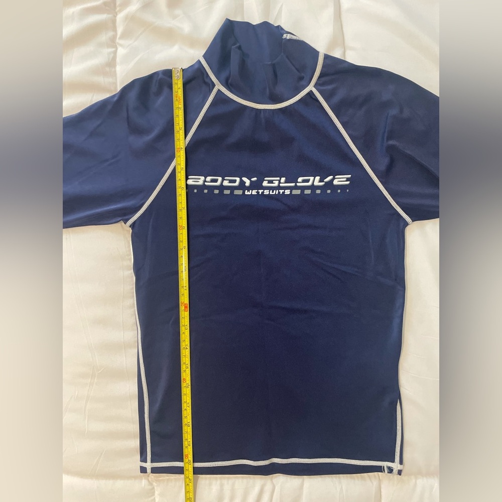 Body Glove Rash Guard - Picture 6 of 7